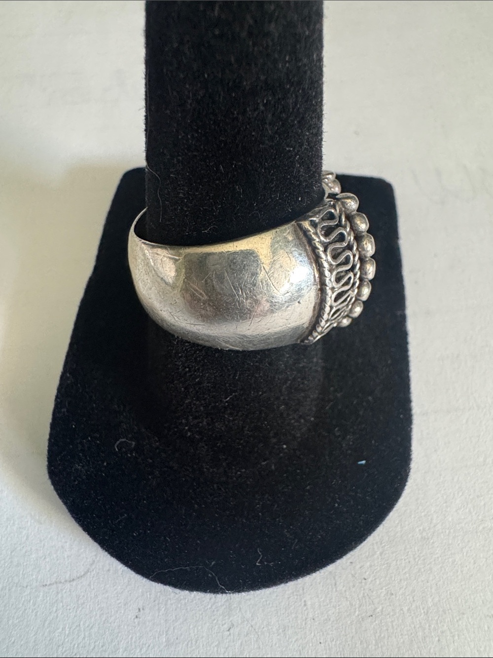 Vintage Bali-style silver wide cigar band ring, Tested. size 7.5 Not Magnetic - Picture 2 of 6
